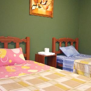 Habitación con 2 Camas Individuales